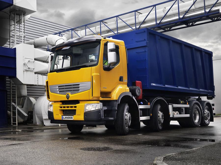  Renault Premium Lander 8x4 2006 года  (фото 2 из 6)